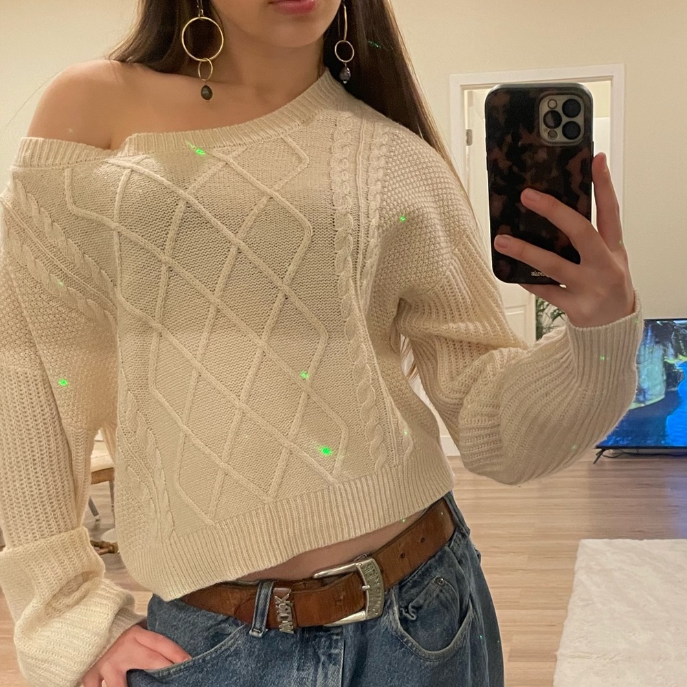 Rory Gilmore inspired aster knit sweater